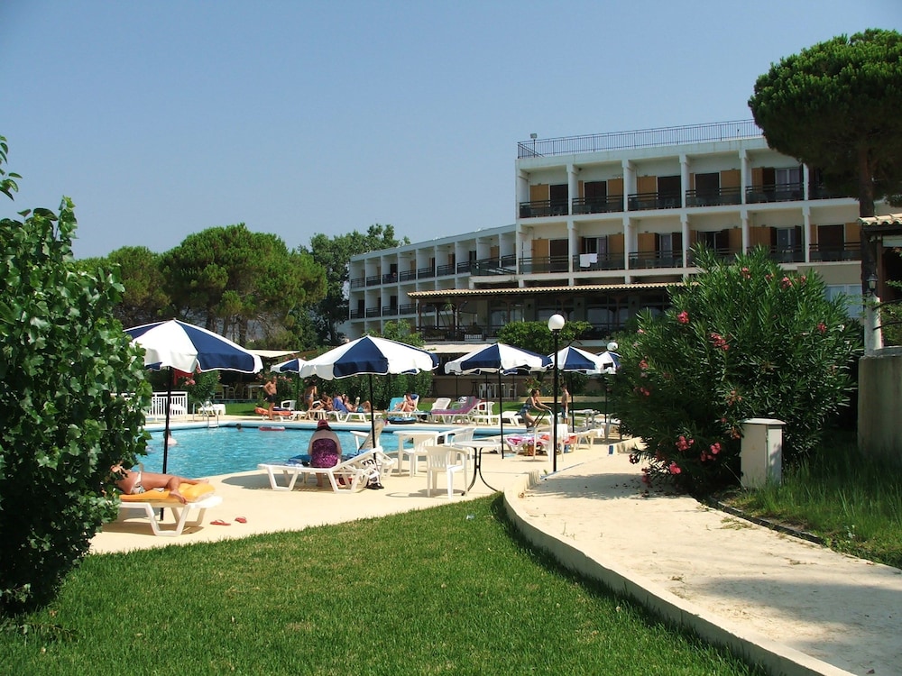 Irinna Hotel 22/31