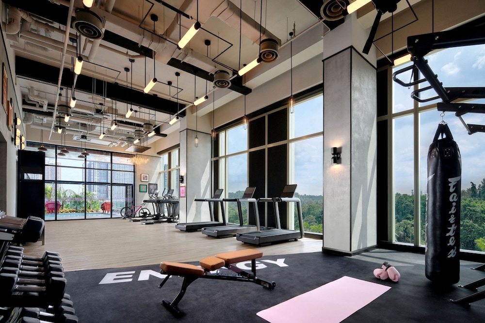 Moxy Putrajaya 17/40
