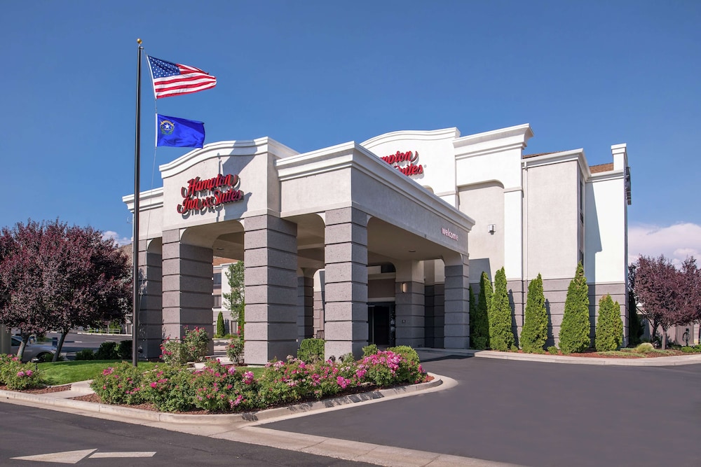 HAMPTON INN SUITES CARSON CITY