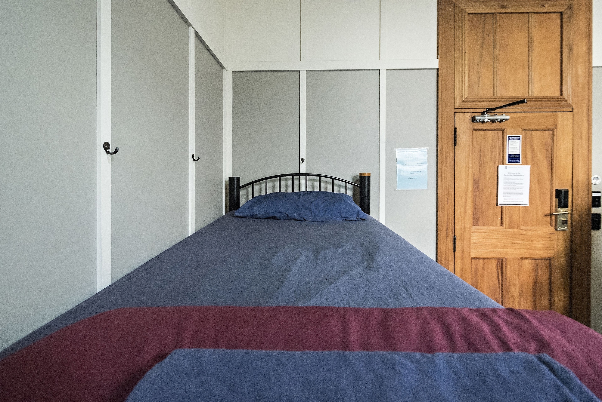 MIXED DORM, 8 BEDS