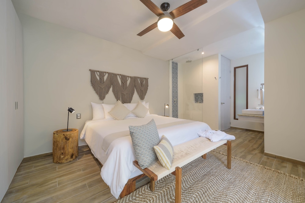 Kuyen Boutique Hotel 7/50