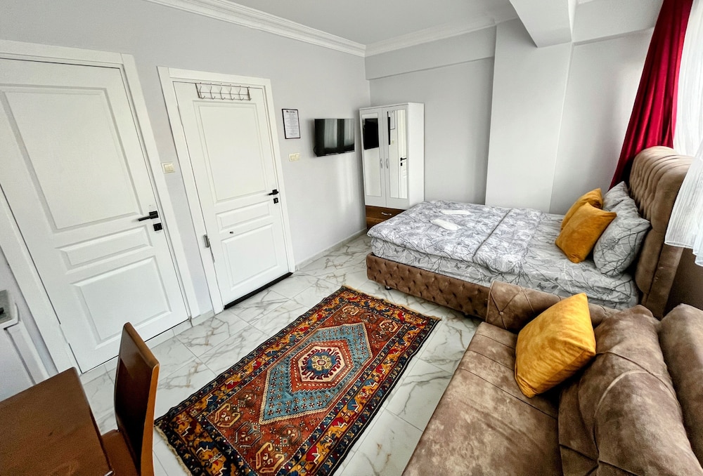 Pembe Apart Hotel 24/36
