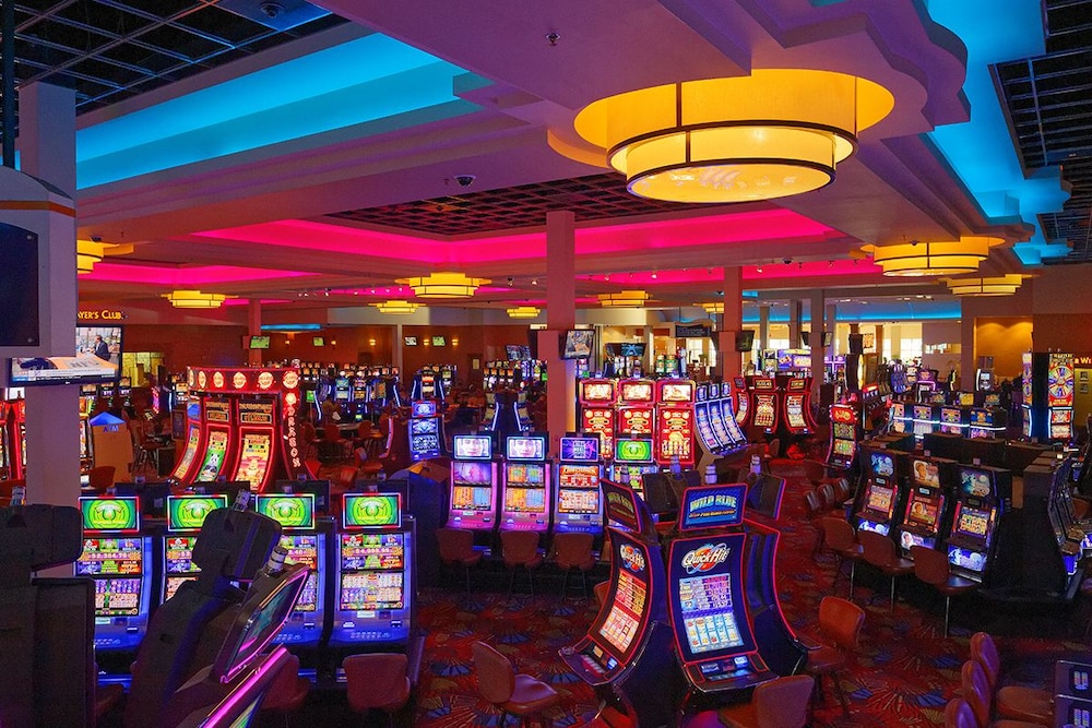 Riverwalk Casino Hotel 16/25