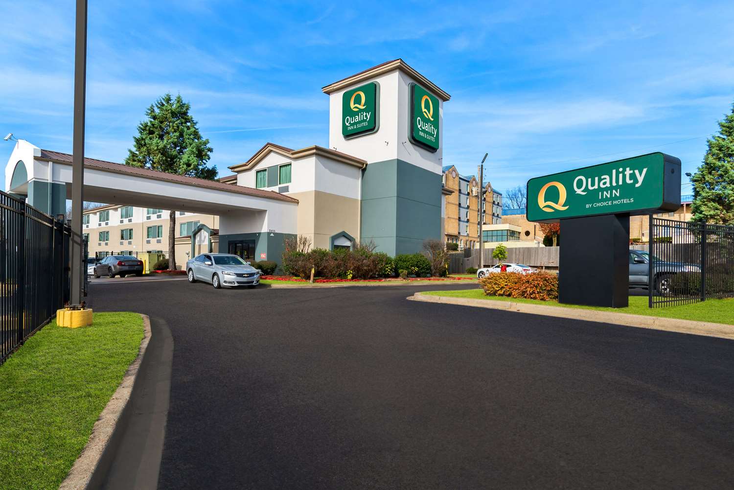 Quality Inn Memphis Northeast Near I-40 21/22