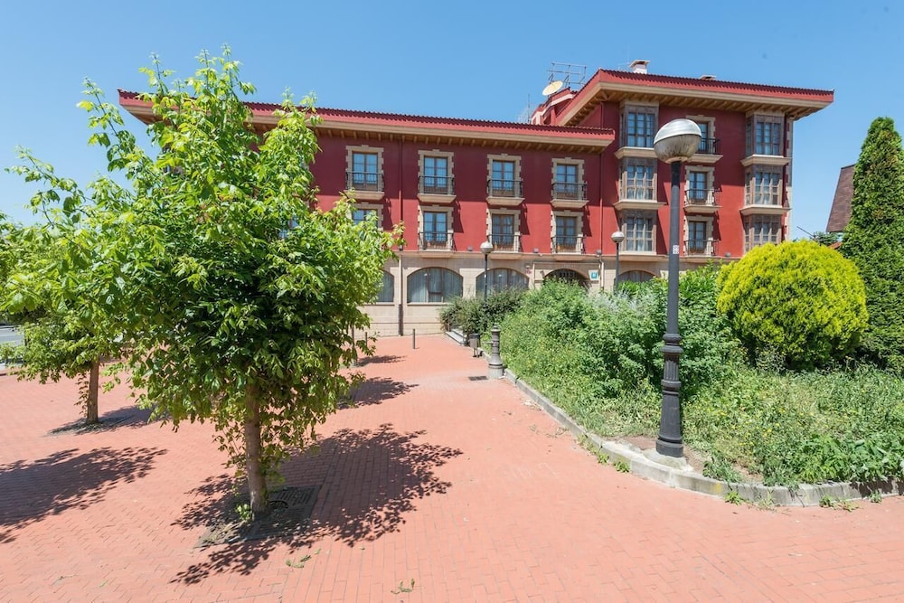 Hotel Urban Sondika By Eurotels 23/28