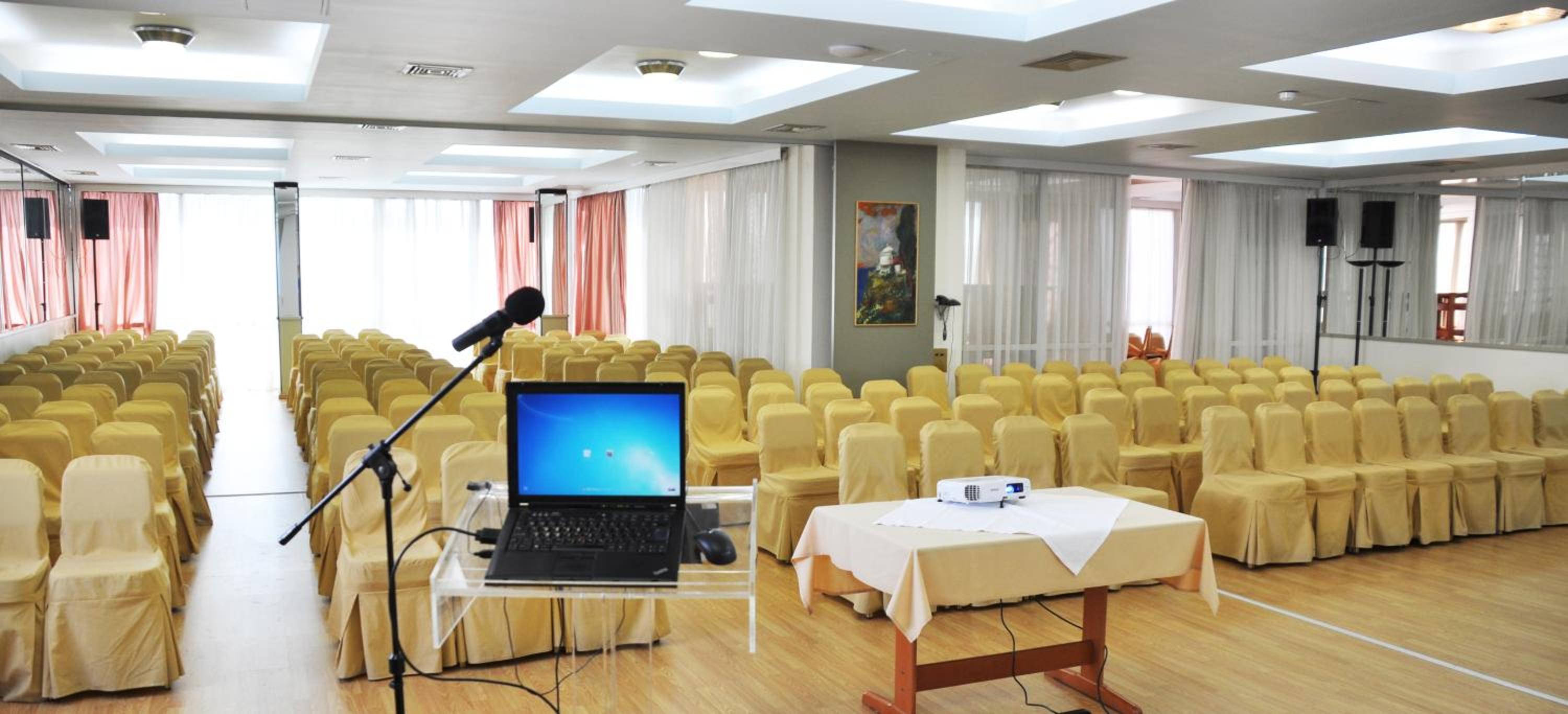 Hotel Metropol 37/50
