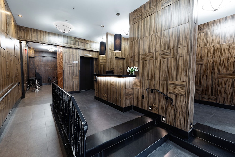 Americana Inn 29/50