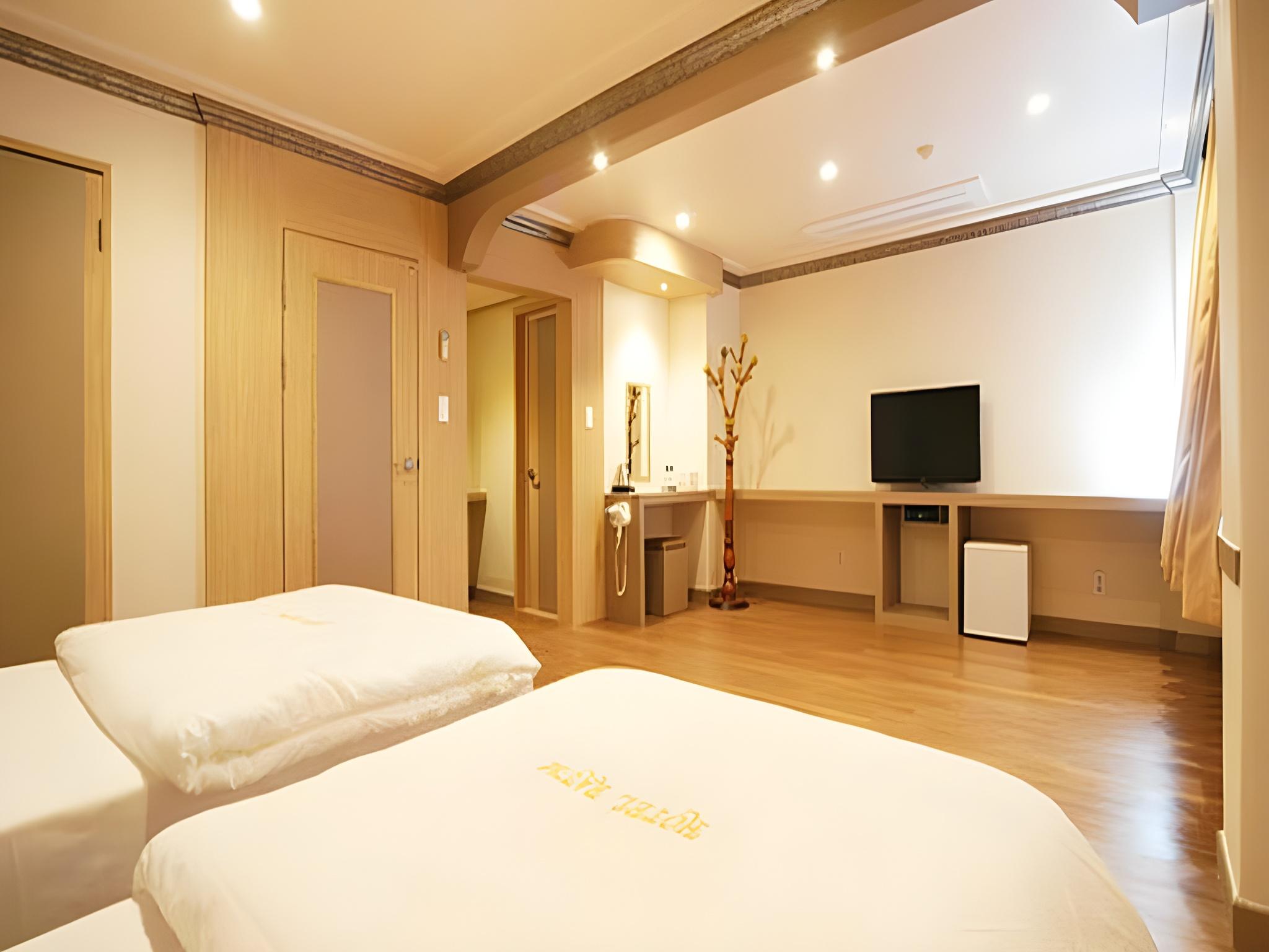 Raum Hotel 26/41