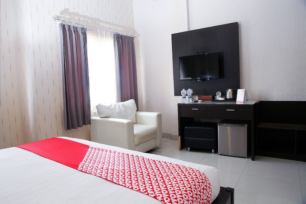 Oyo 920 Gajah Mada Hotel 8/35