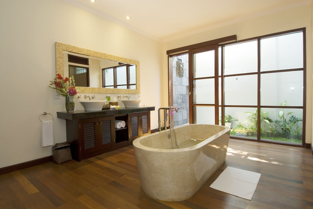 Ellora Villas 29/44