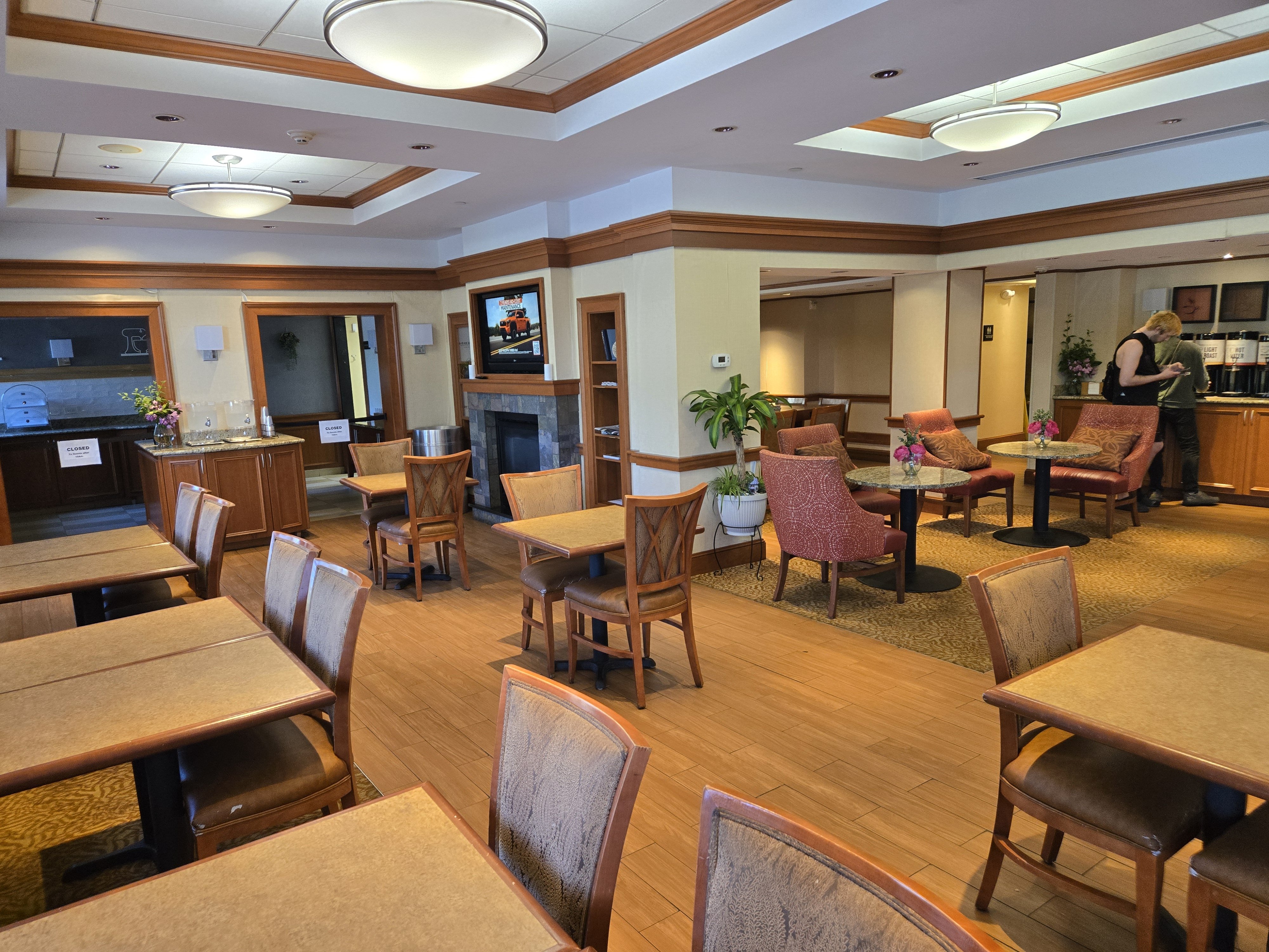 Hampton Inn-Portland Airport 28/32