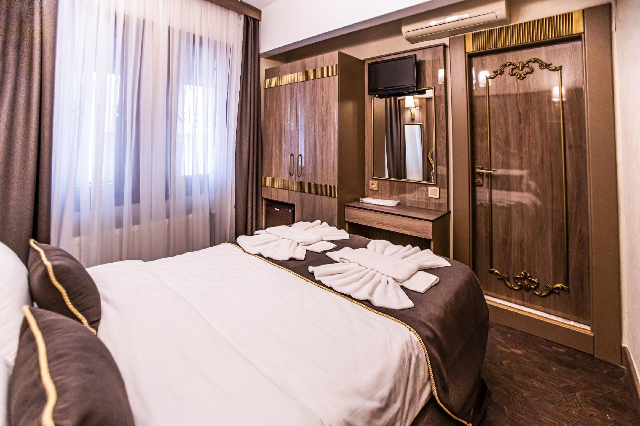 Room, King Bed