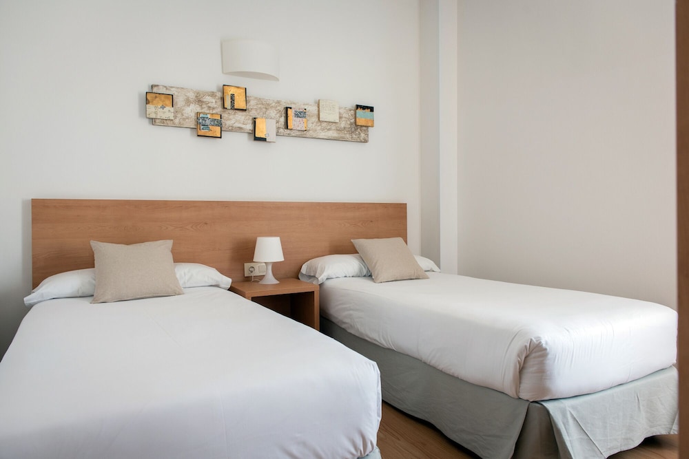 Aura Park Aparthotel 17/69