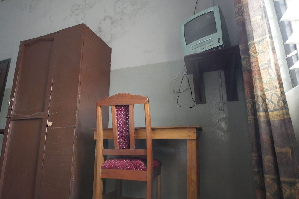 St. Sam Hotel Kamusi 13/20
