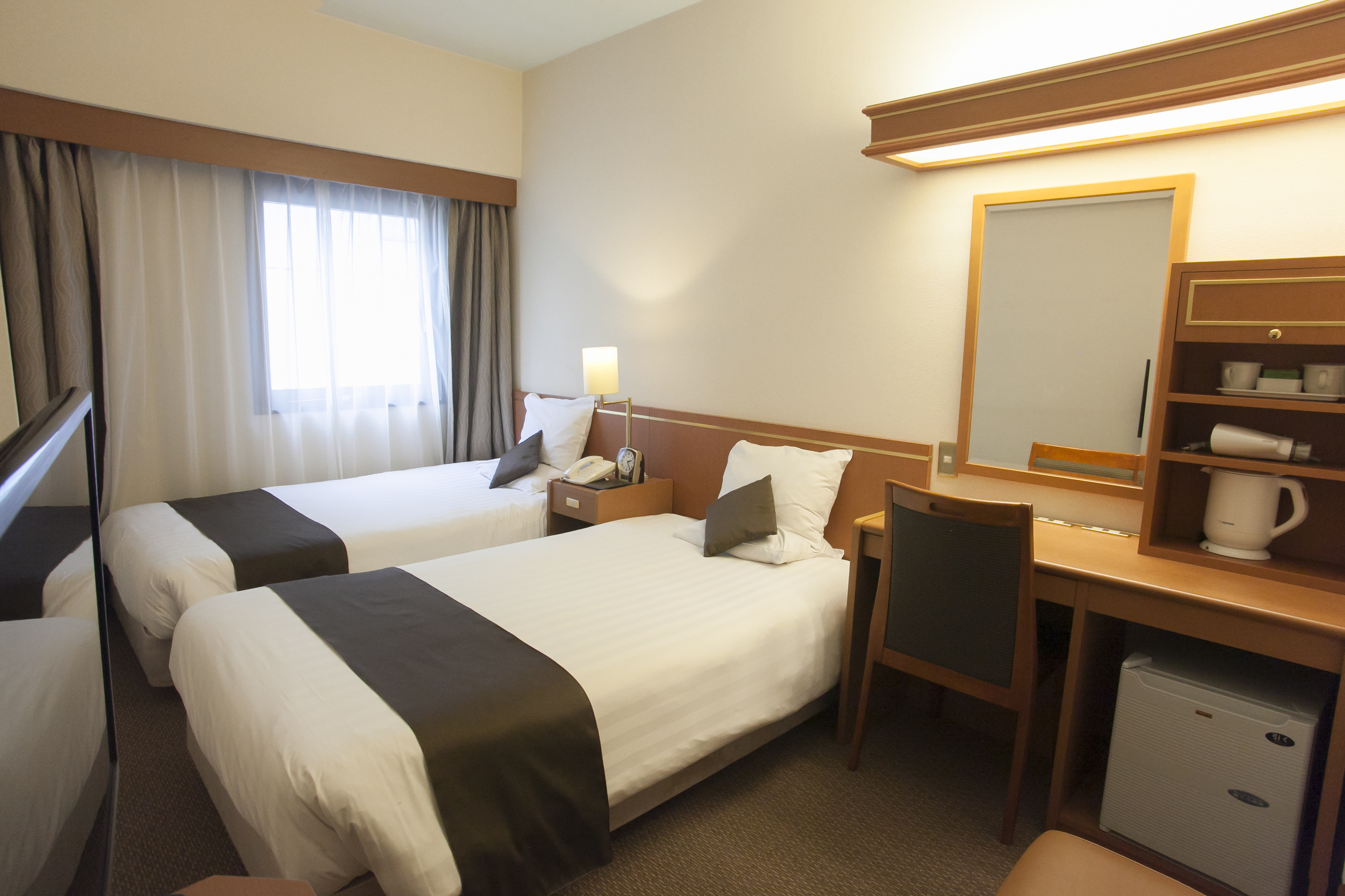 Economy, Twin Beds
