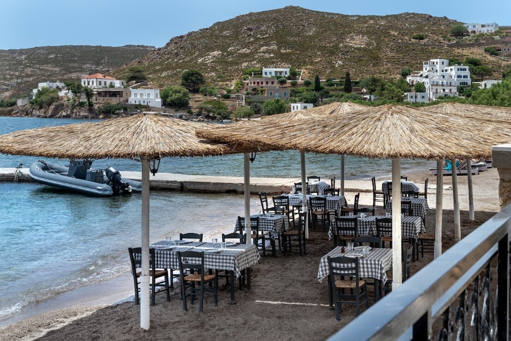 Silver Beach 28/44