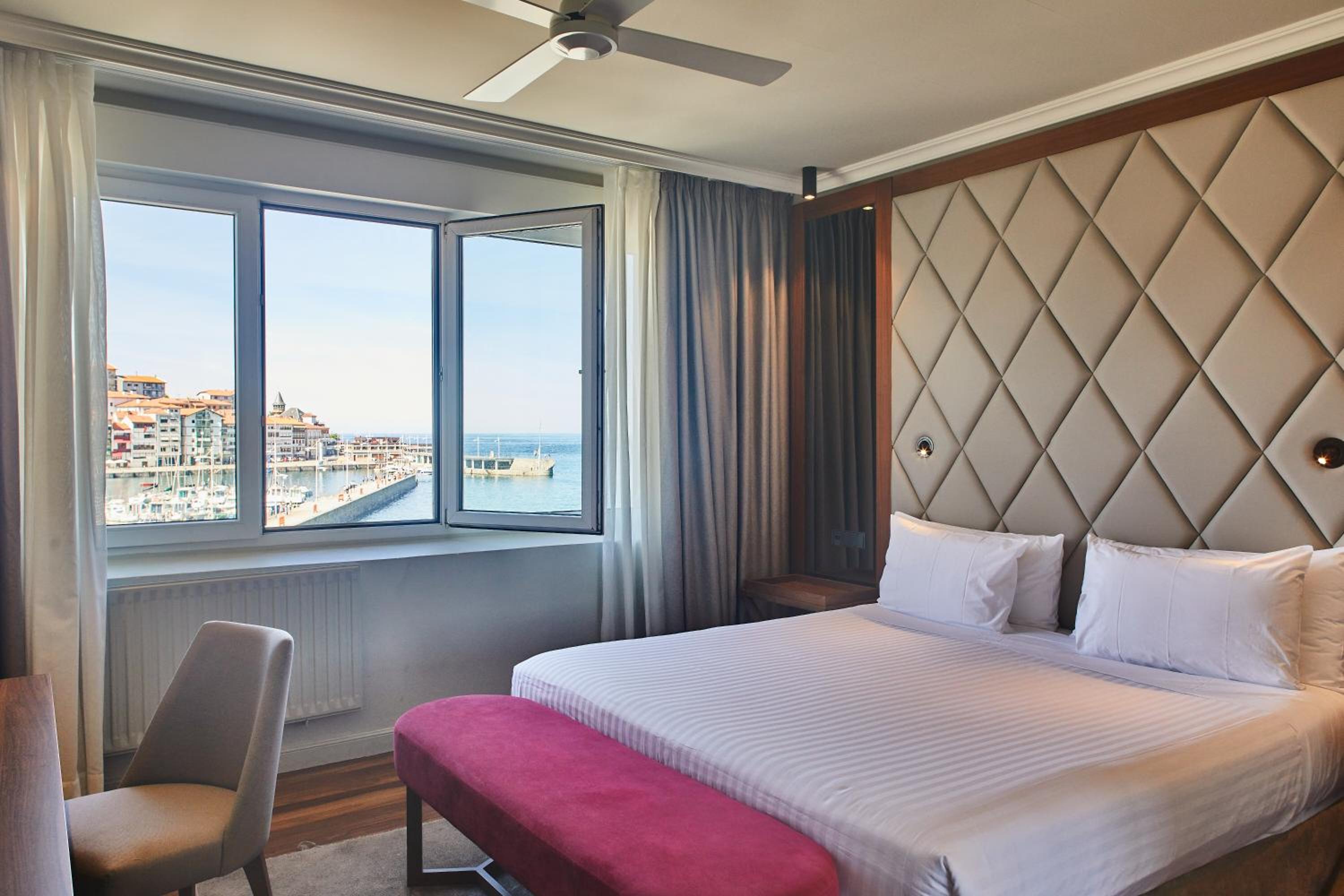Hotel Silken Palacio Uribarren 13/46