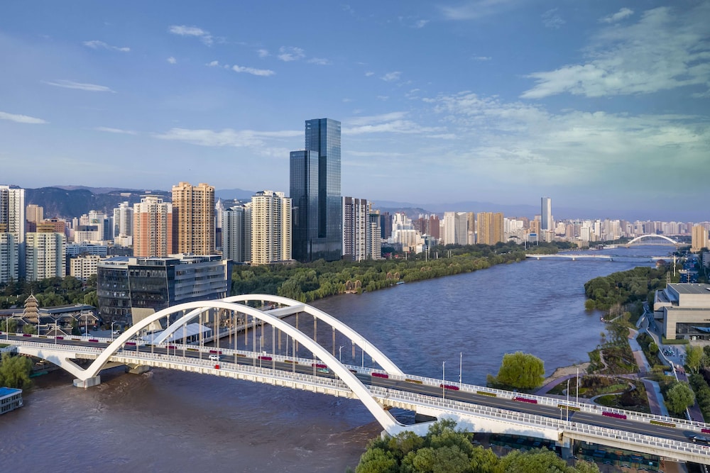 Hyatt Regency Lanzhou 23/24