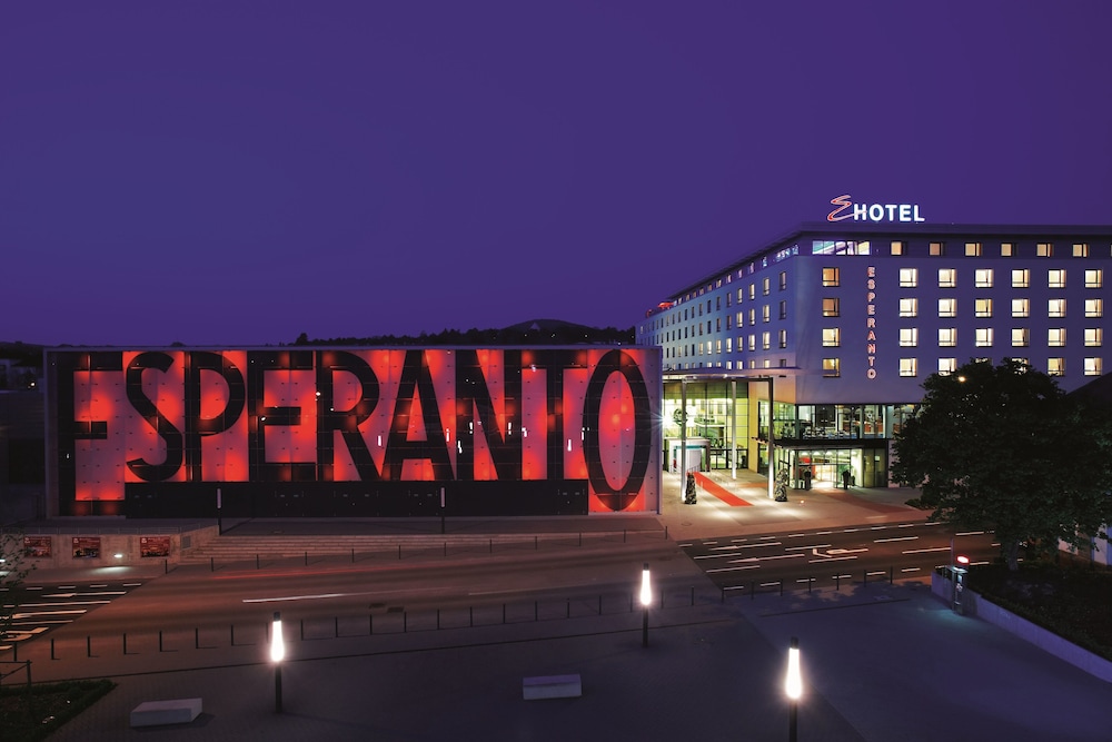 Hotel Esperanto 9/69