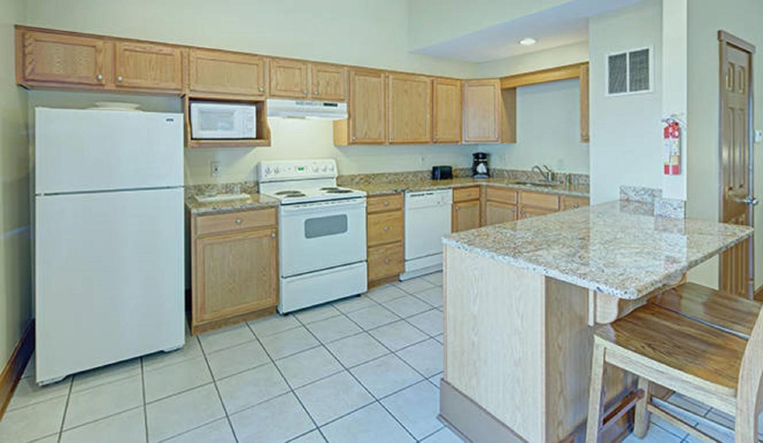 Pocono Villas Resort 5/50