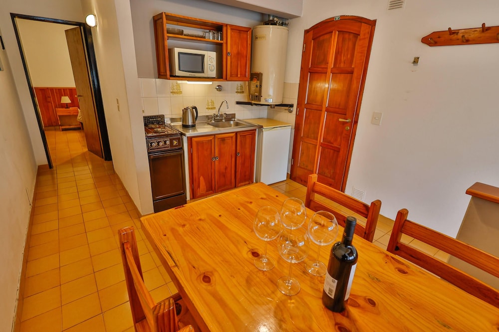 La Ponderosa Apart Hotel 32/50