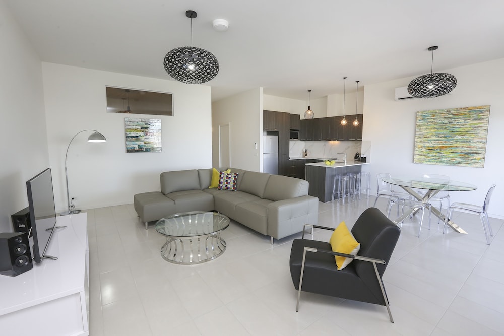 Indulge CBD Apartments 33/50