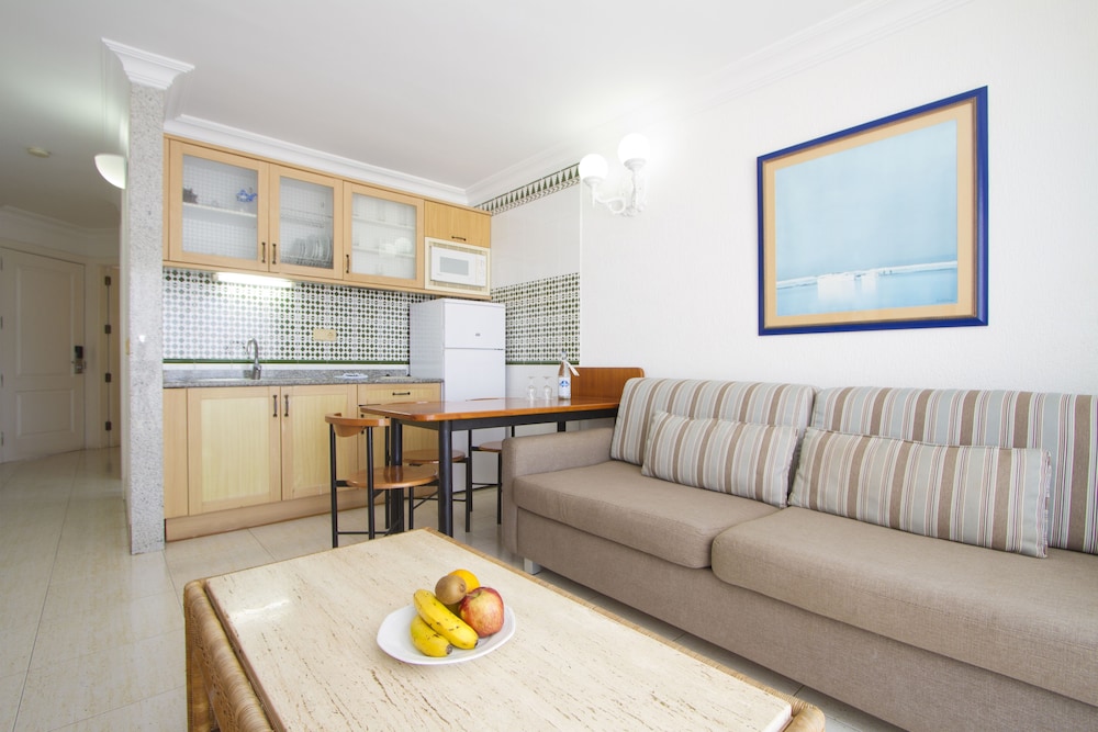 Plus Fariones Apartments 46/73