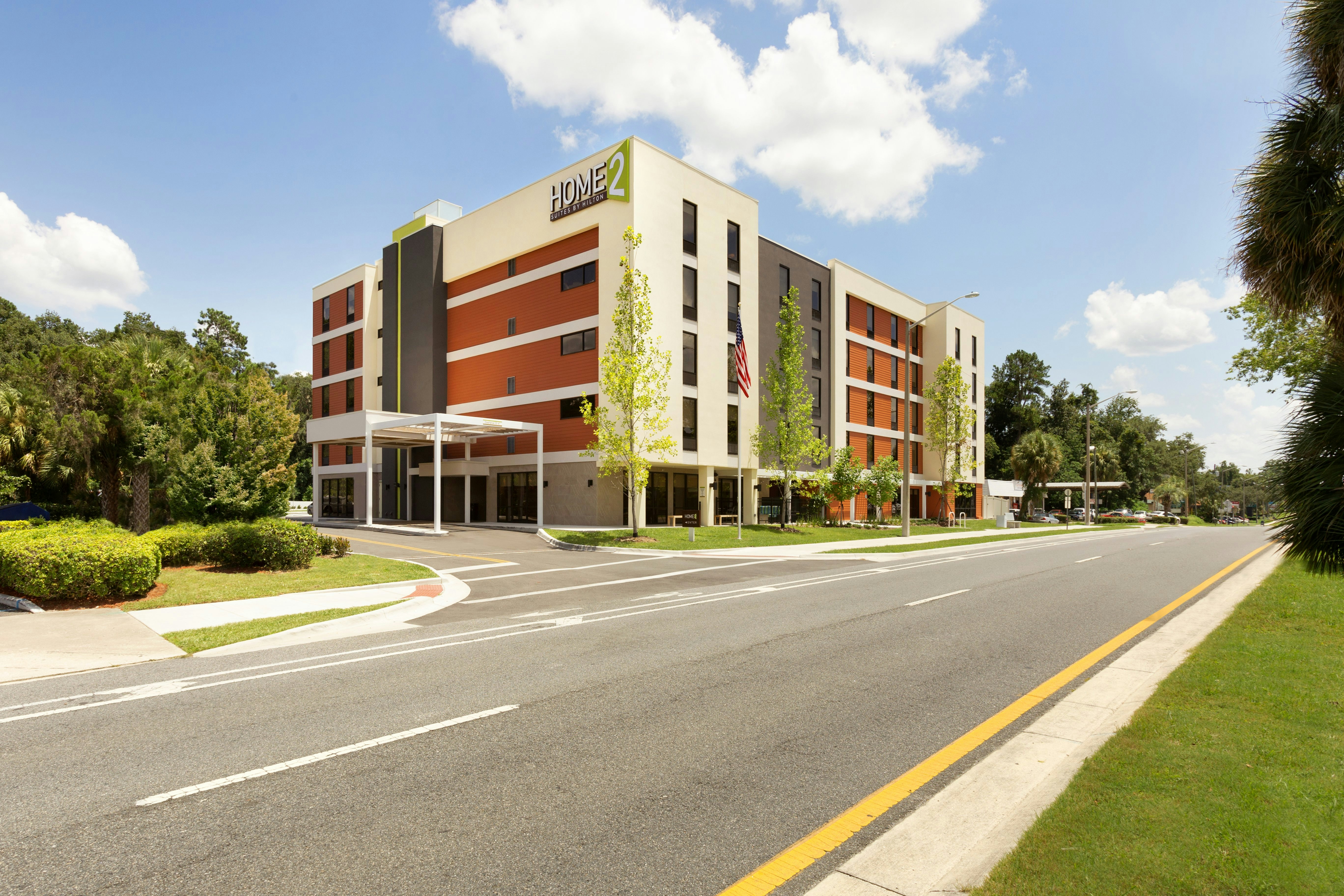 Home2 Suites by Hilton Gainesville Medical Center 30/32