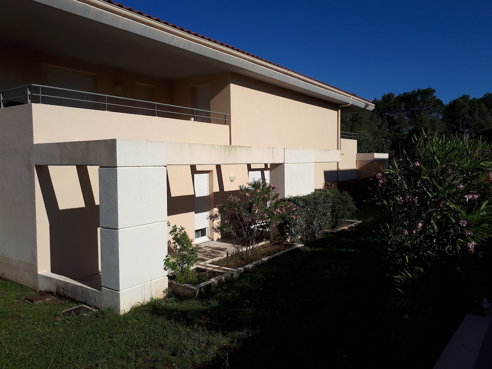 Les Parasols d Argens 11/44