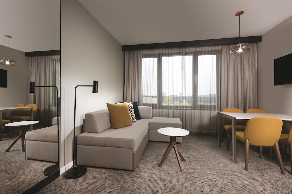 Adina Apartment Hotel Frankfurt Westend 37/49
