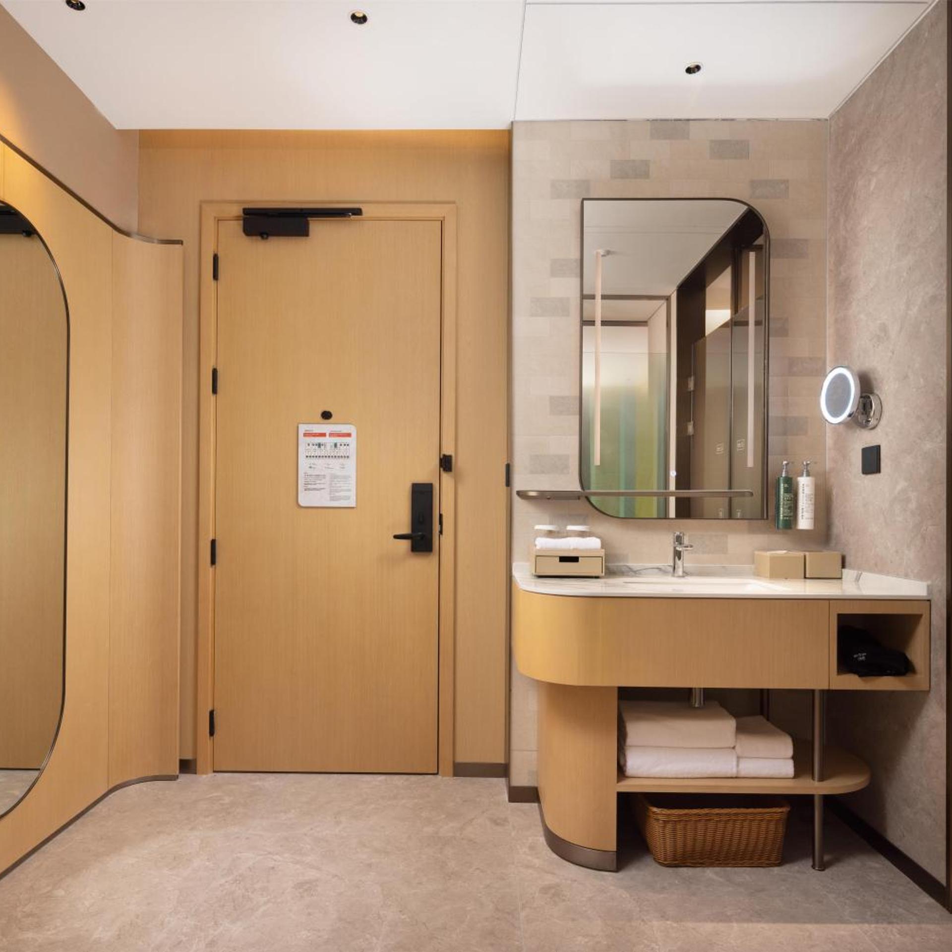 Hilton Garden Inn Jinghe County 49/52