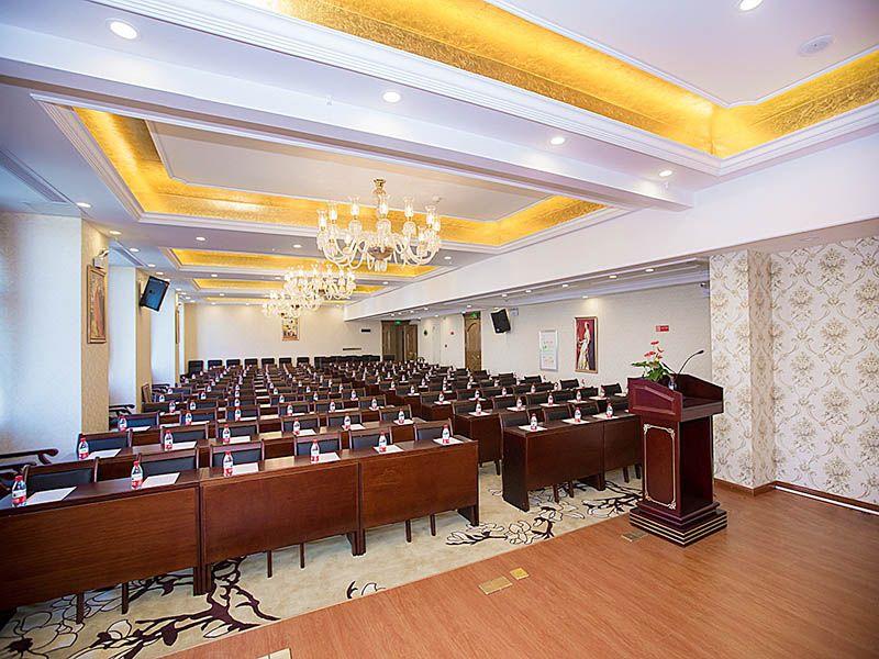 Vienna International Hotel (Wuhan Yangguang Yuhang) 26/28