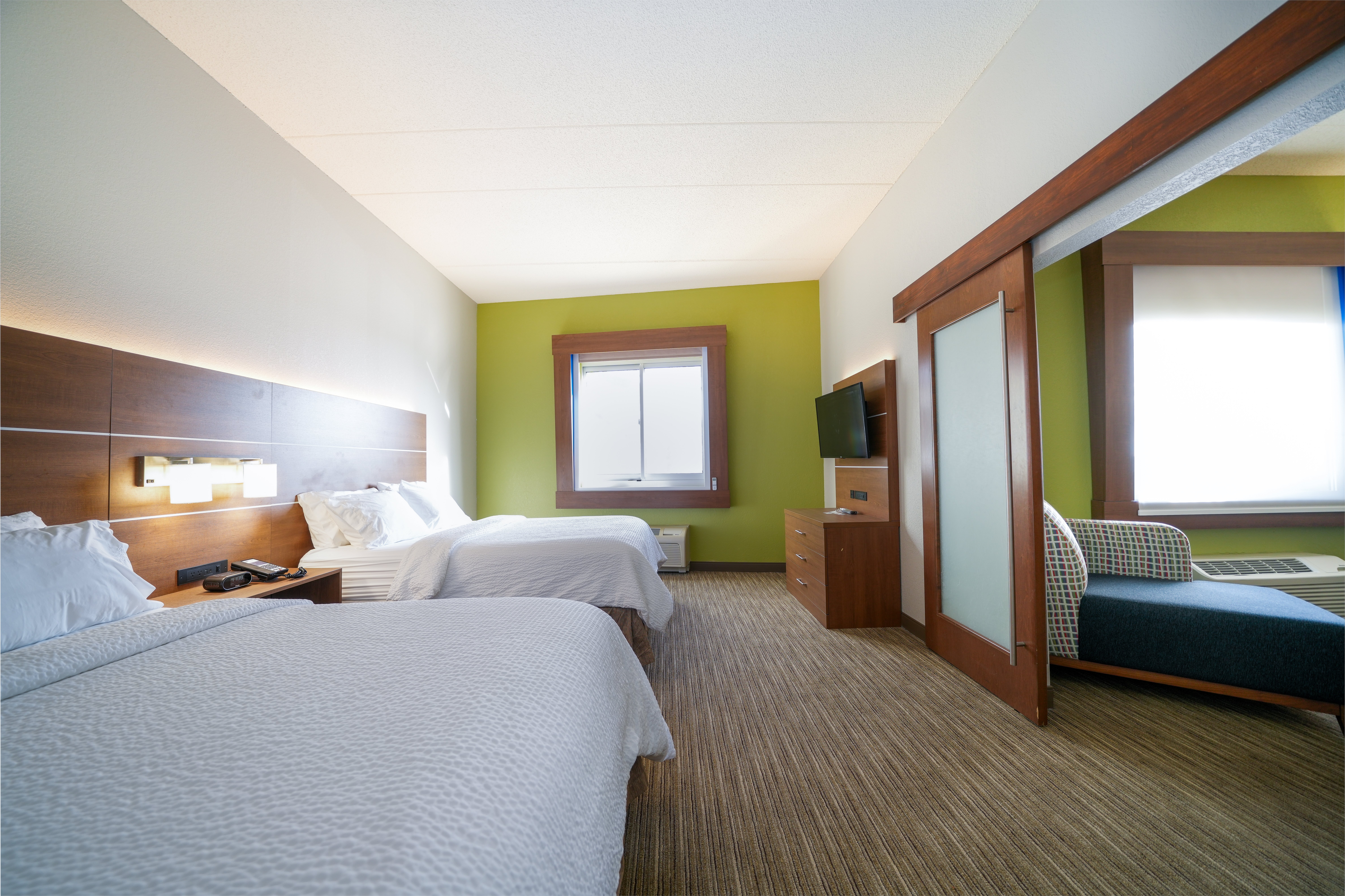 Holiday Inn Express Hotel And Suites Mankato East 32/76