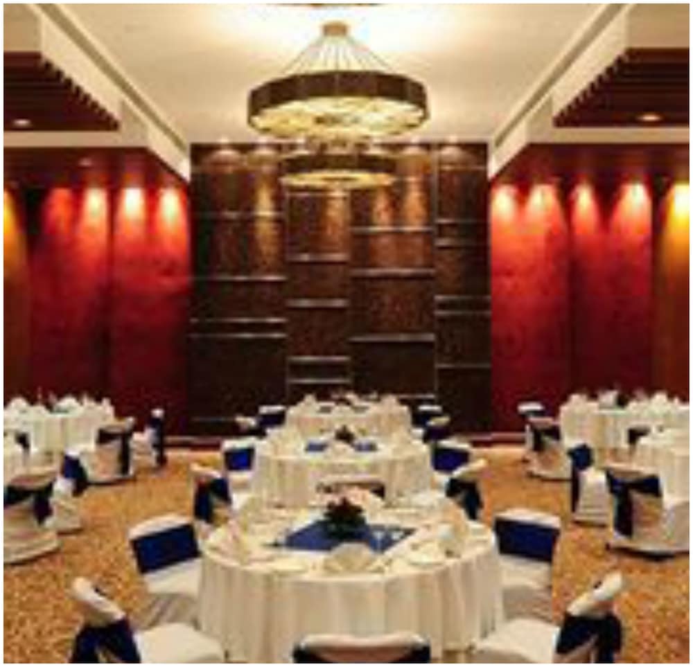 Fariyas Resort Lonavla 57/77