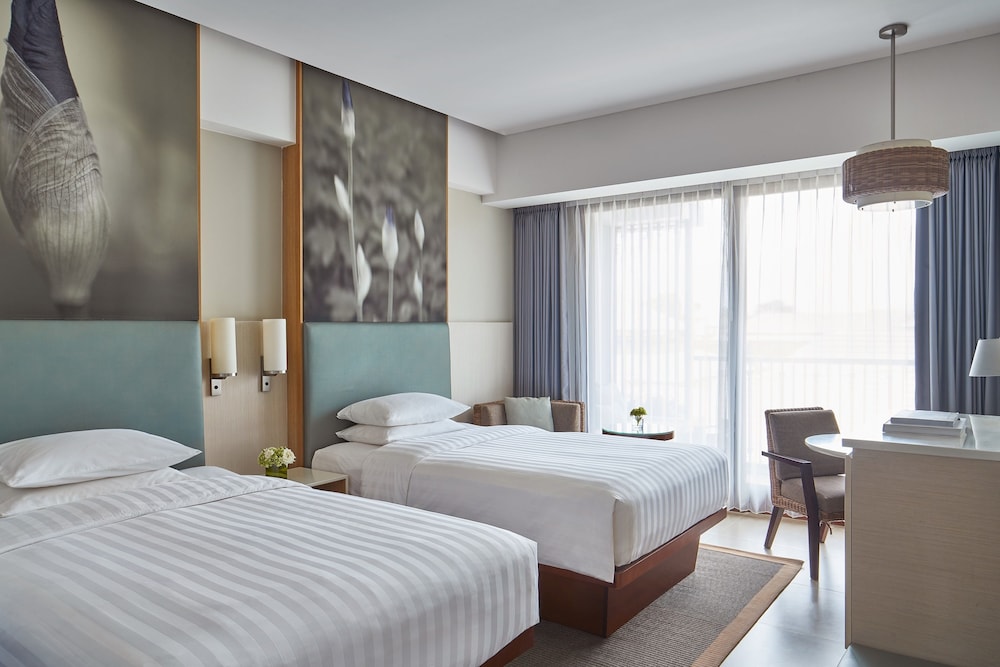 Courtyard By Marriott Bali Seminyak Resort 12/48