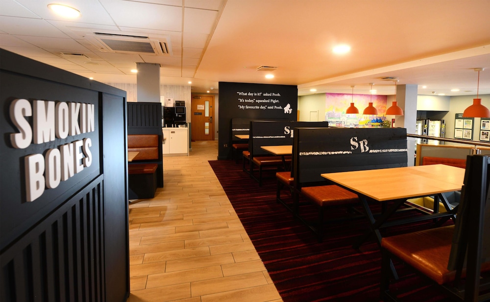Travelodge Plus - Galway City 26/41