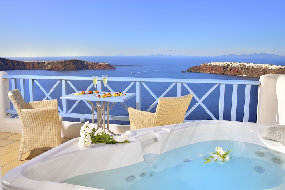 Absolute Bliss Imerovigli Suites 29/63