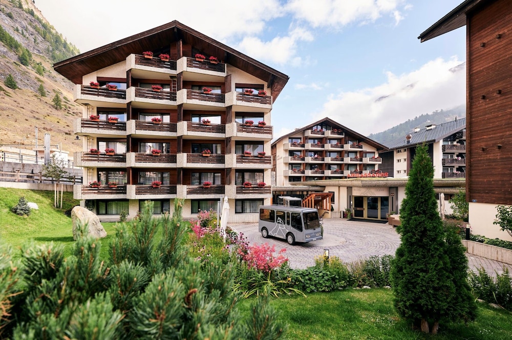 Ambassador Zermatt 4/50