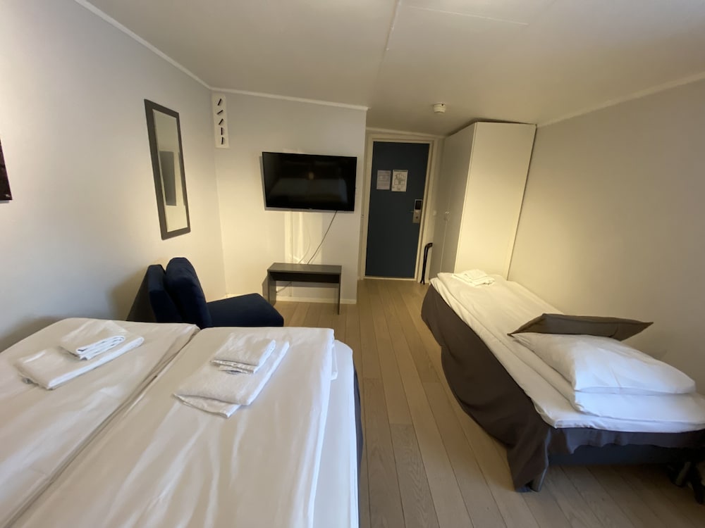 Enter Viking Apartment 21/50