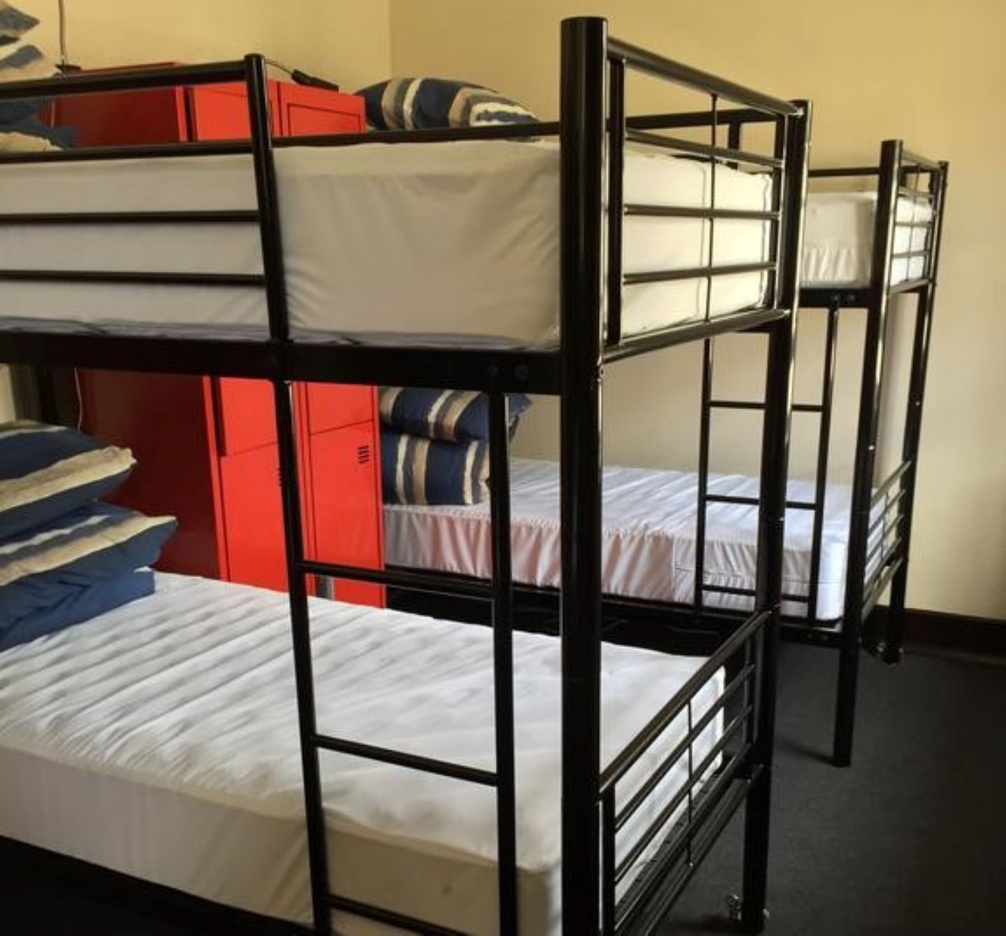 Female Dorm, Female Only