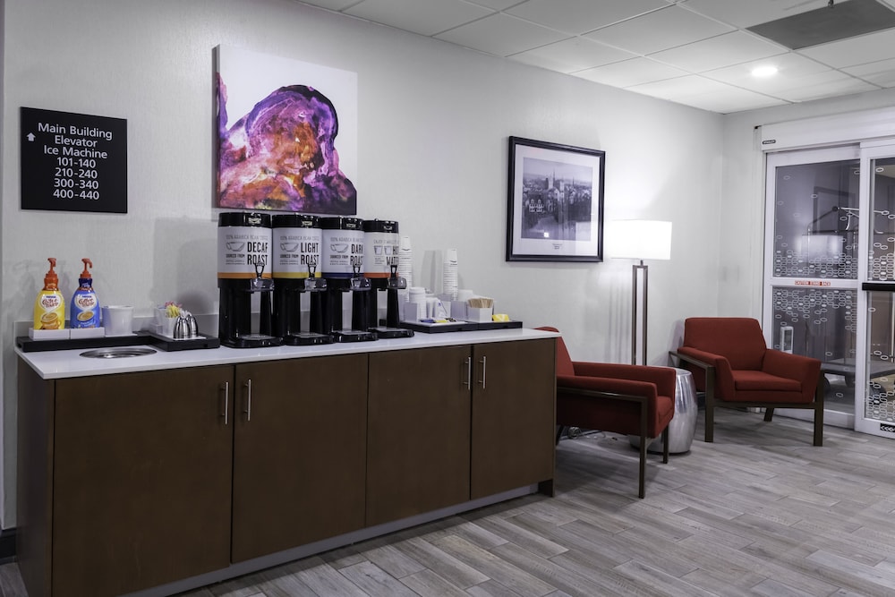 Hampton Inn By Hilton Concord/Bow 6/24