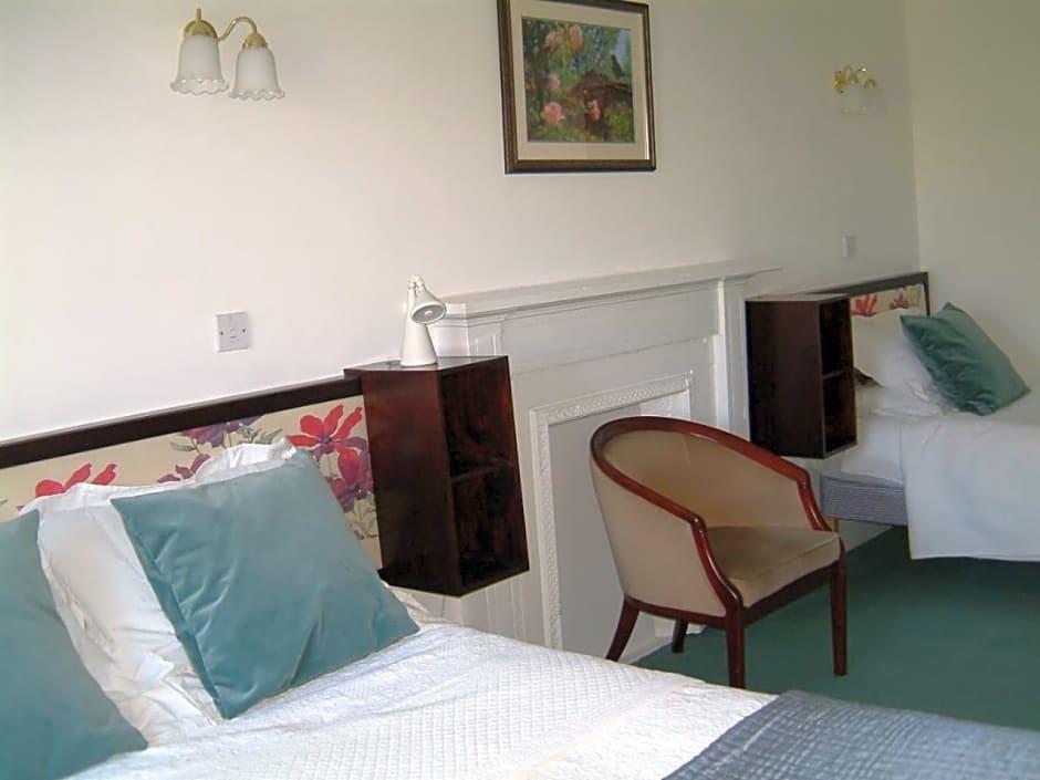 Terrace hotel 17/50