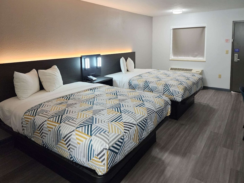 Motel6 Oklahoma City, OK - Frontier City 20/55