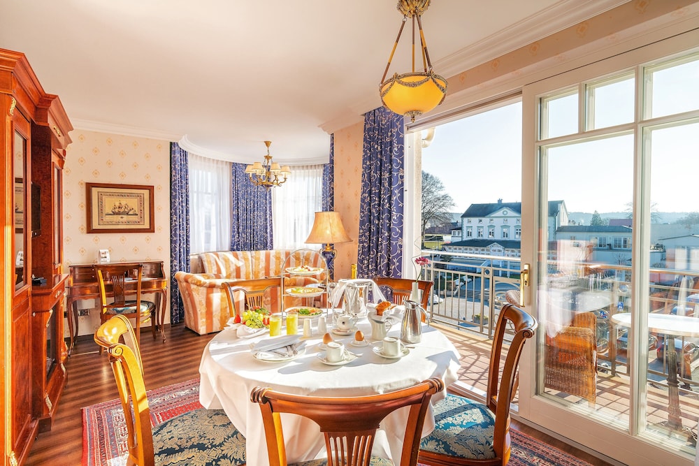 Seetelhotel Ahlbecker Hof 32/50