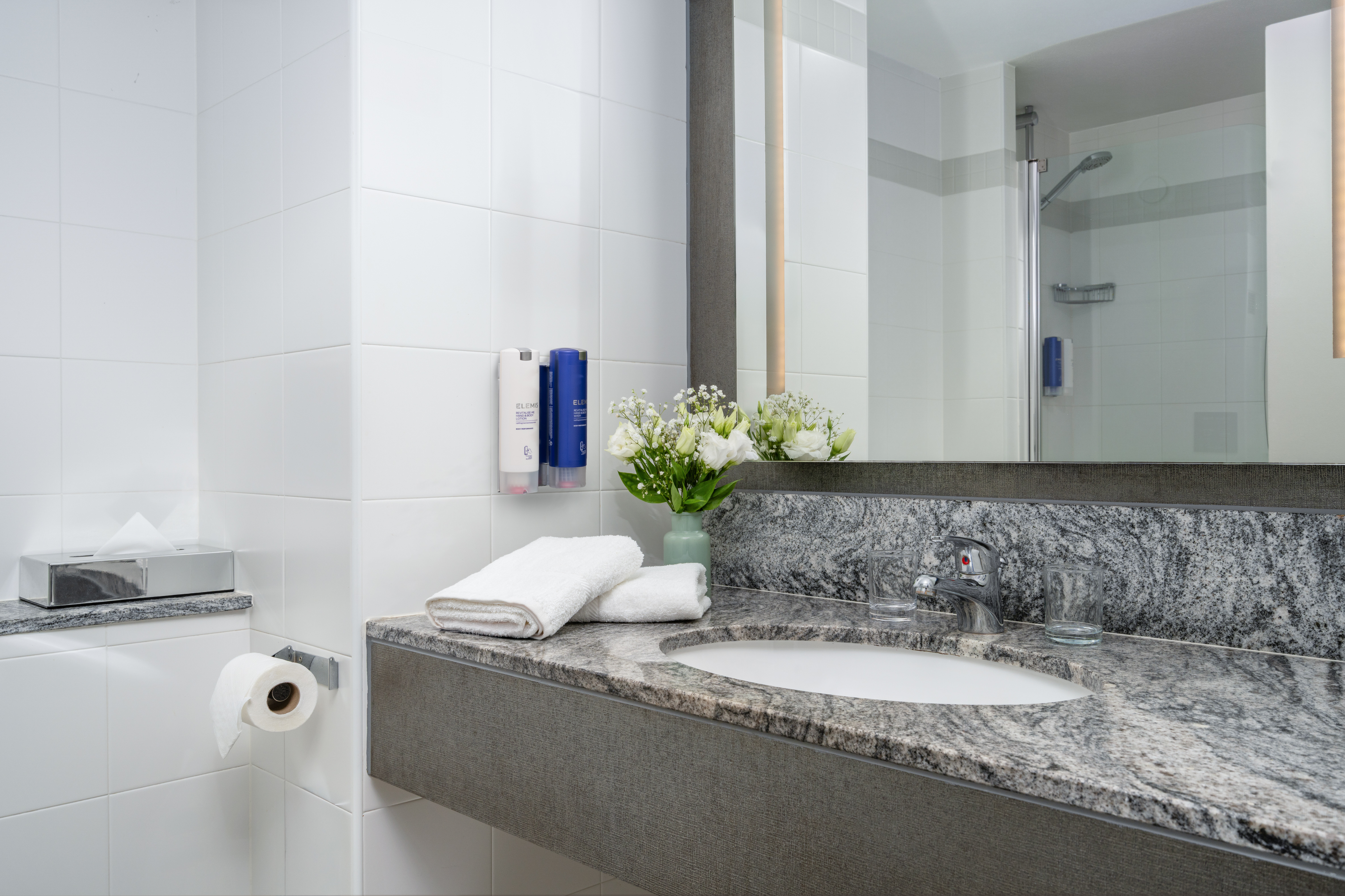 غرفة سوبيريور بسرير مزدوج، The Galmont Hotel and Spa 2/2