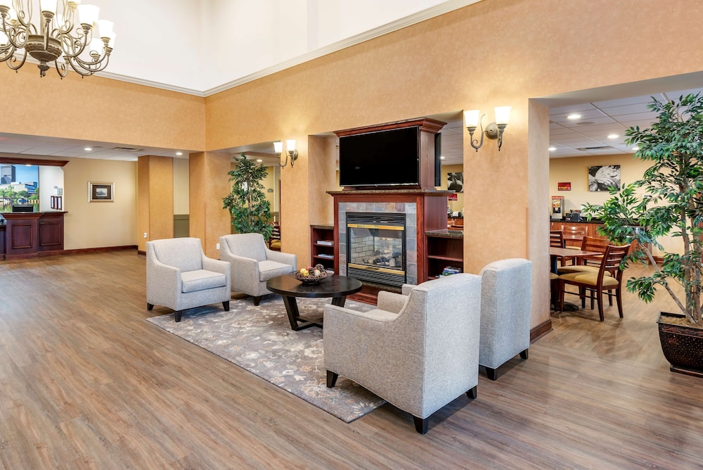 Best Western Plus Victor Inn & Suites 23/35