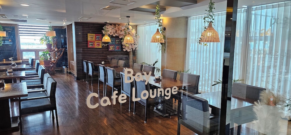 Bay Resort Tongyeong 30/48