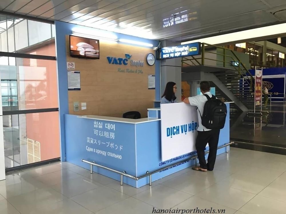 VATC SleepPod Terminal 2 11/50