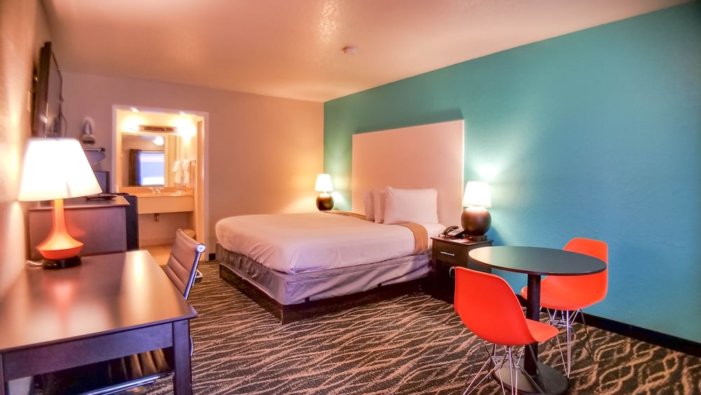 Howard Johnson by Wyndham Houston Hobby Airport 21/61