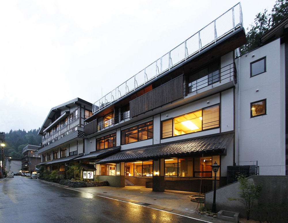 Hinanoyado Chitose (ex Ryokan Chitose) 2/47
